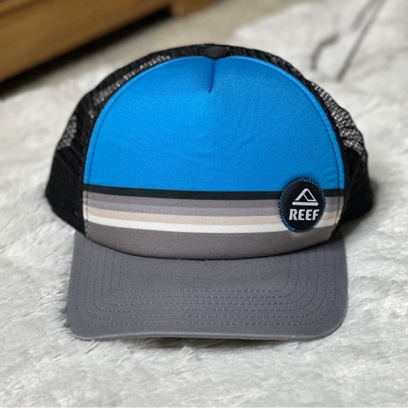 Reef Twill Foam Front Striped Snapback Mesh Trucker Cap Mission Blue Adult OS - Picture 2 of 10